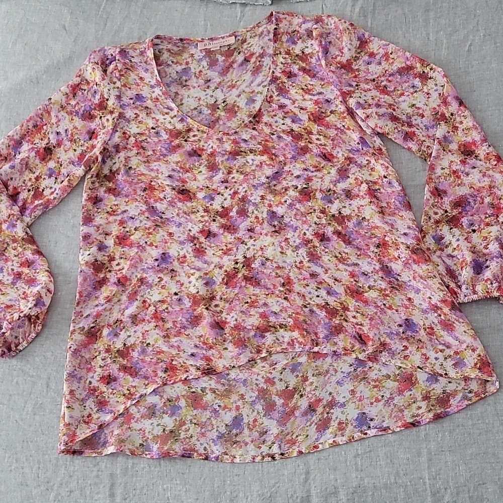 Philosophy Watercolor Floral Print High Low Blouse
